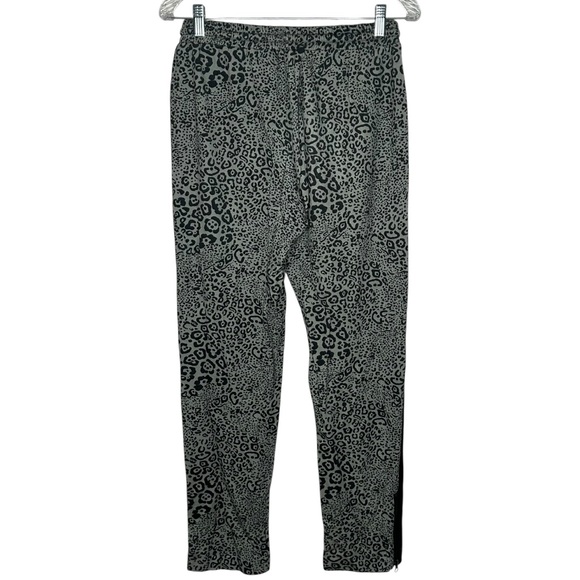 Hale Bob Gray Leopard Print Joggers NWT - Picture 2 of 14